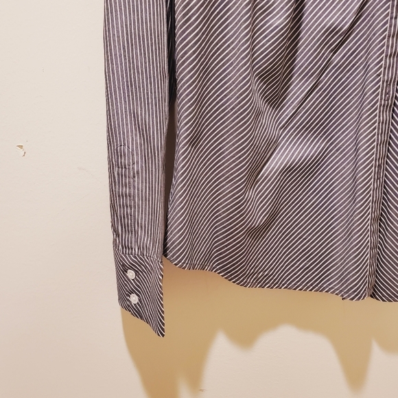 Ann Taylor Stripe button-down long Sleeves shirt size 14 - Picture 3 of 10